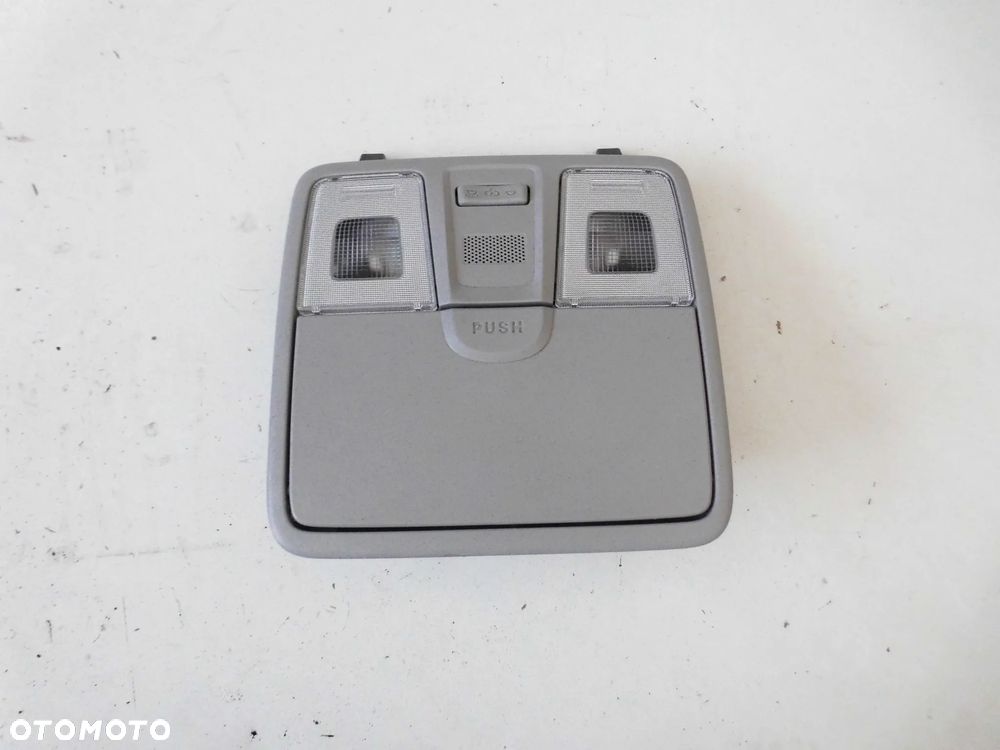 LAMPKA KABINY SCHOWEK NA OKULARY HYUNDAI I20 II LIFT 2019r. ORYGINAŁ