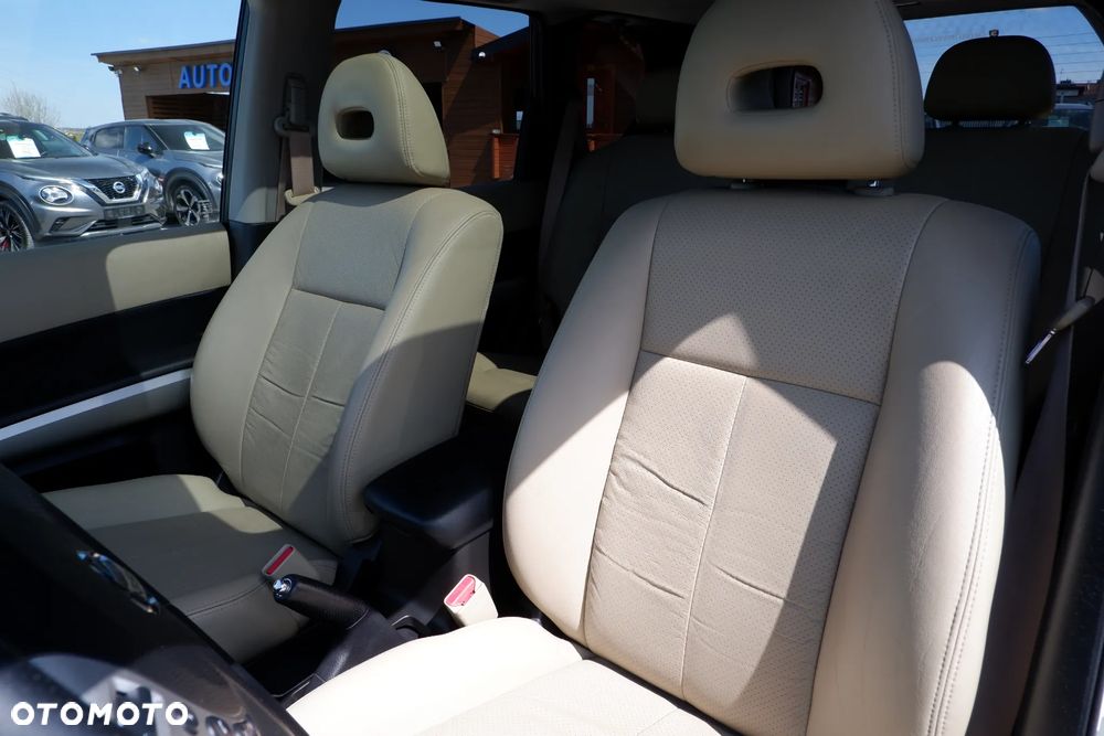 Nissan X-Trail 2.0 dCi 4x4 DPF Automatik Platinum - 28