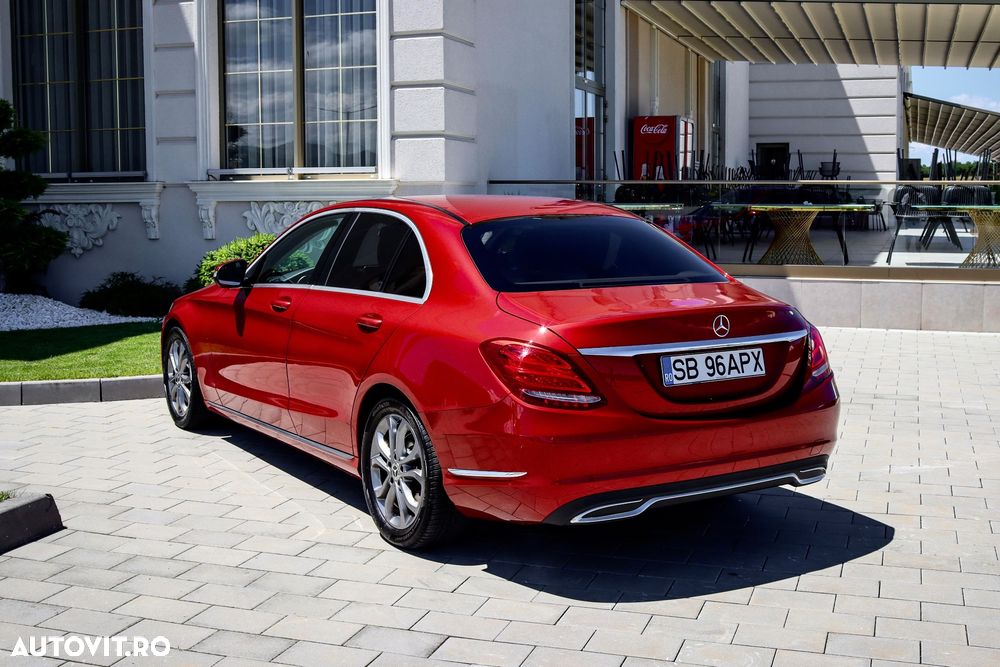 Mercedes-Benz C - 6