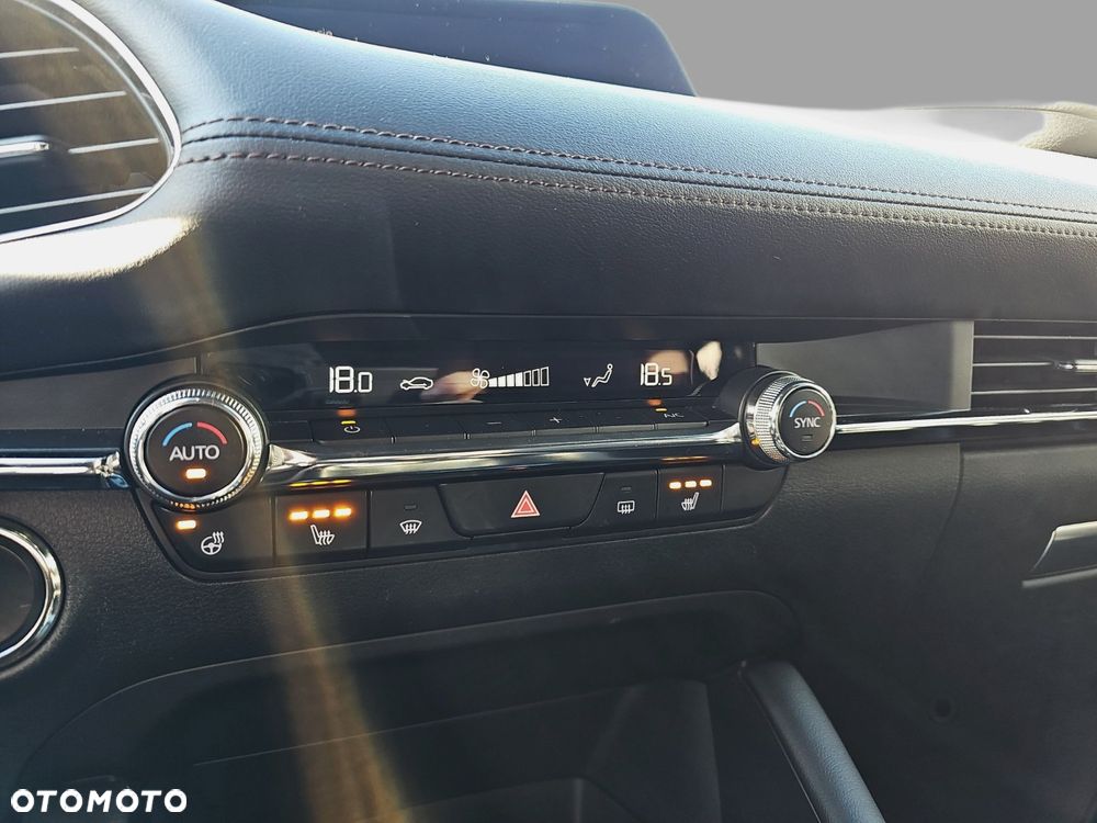 Mazda 3 2.0 mHEV Kanjo - 14