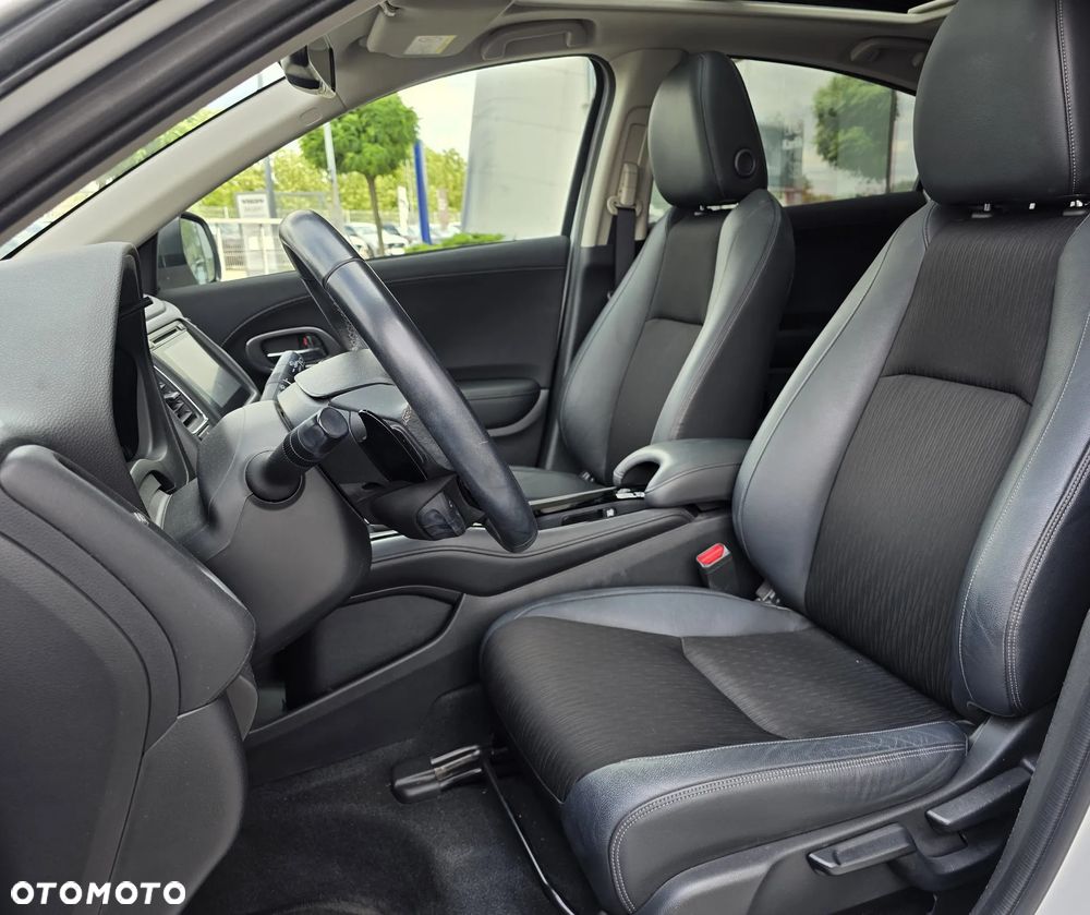 Honda HR-V 1.5 Executive (ADAS) CVT - 11