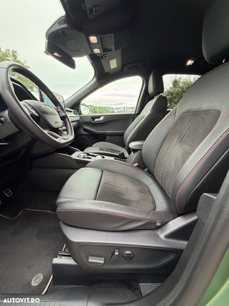 Ford Kuga 1.5 EcoBoost A8 FWD ST-Line X - 11