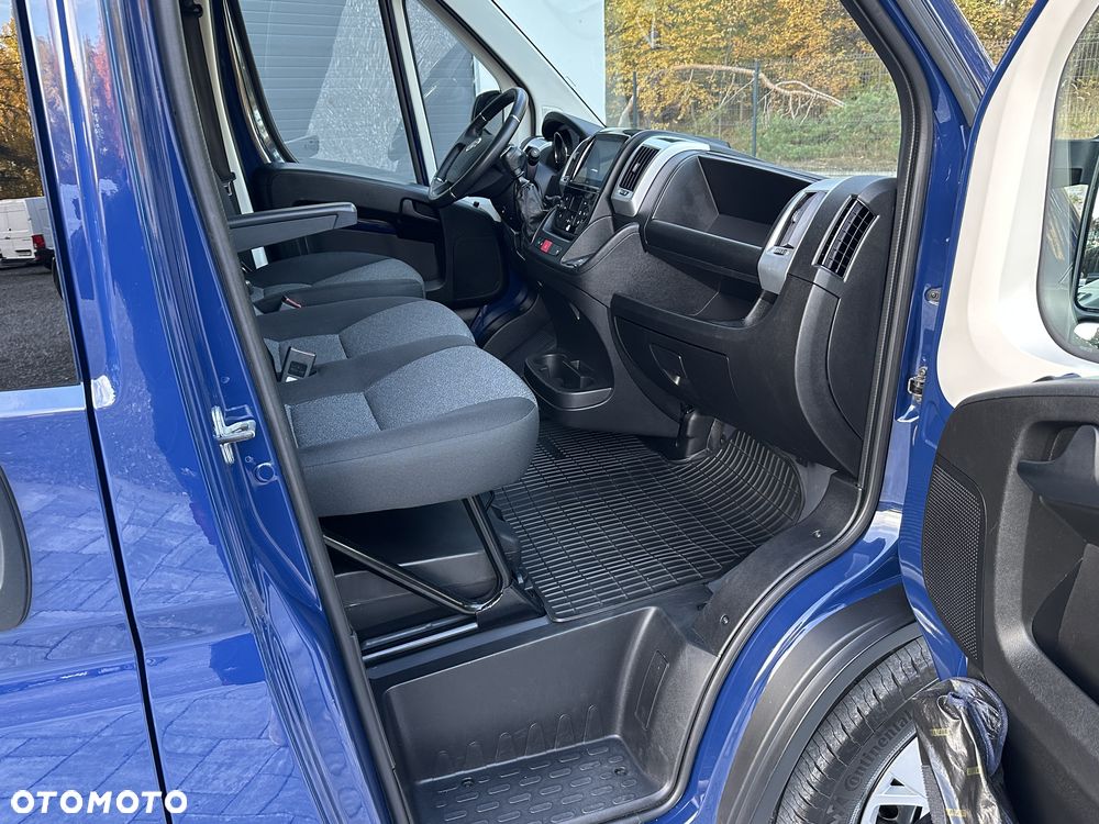 Fiat Ducato L4H2 Brygadowy 7 osób / Bogate wyposażenie / 2.3 POWER 160 KM / Wzmacniany Heavy / DMC 3500kg / Atrakcyjny wygląd / Salon PL / FV23% - 27