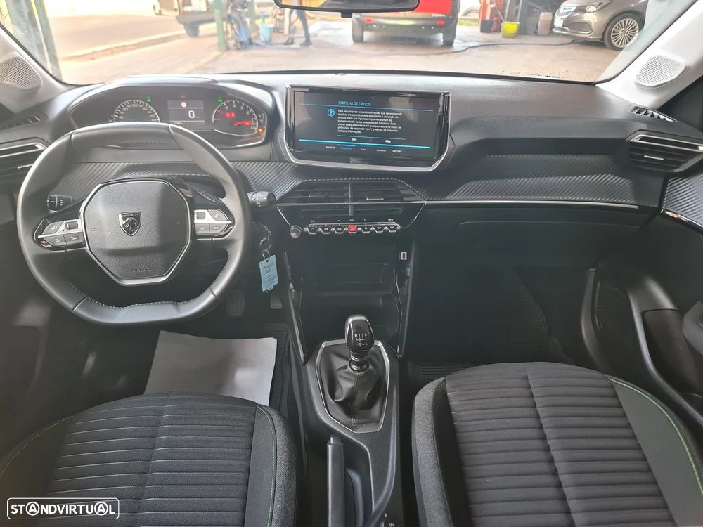 Peugeot 208 1.2 Style - 13