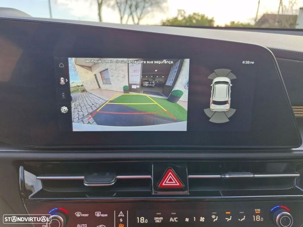 Kia Niro EV 64kWh Drive - 11