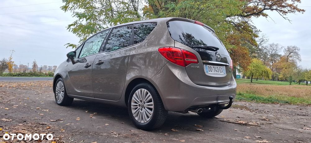 Opel Meriva - 17