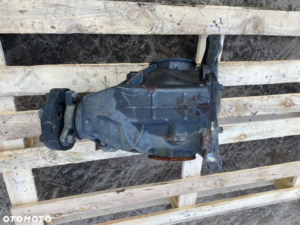 Mercedes Benz most dyferencjał tył W209 A2093510205 - 3