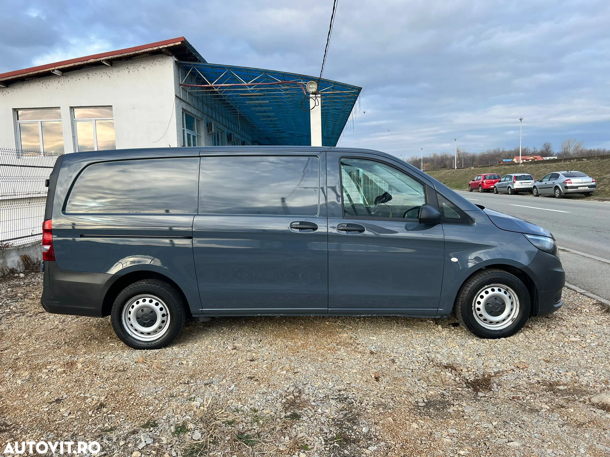 Mercedes-Benz Vito - 15
