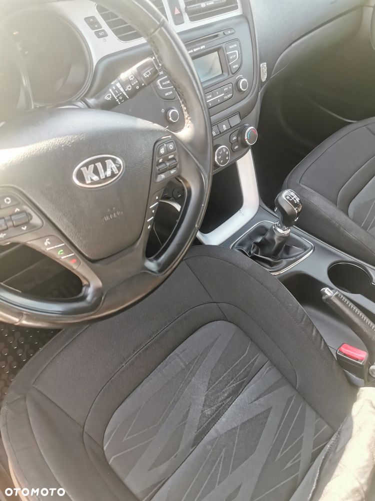 Kia Ceed 1.4 CVVT - 10