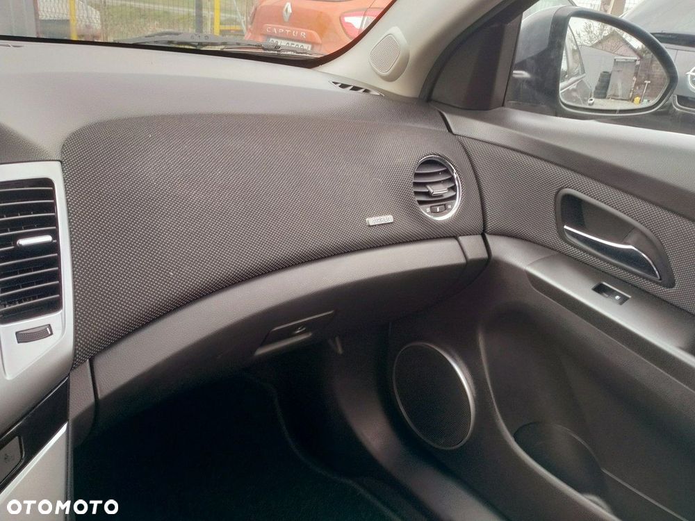 Chevrolet Cruze - 20