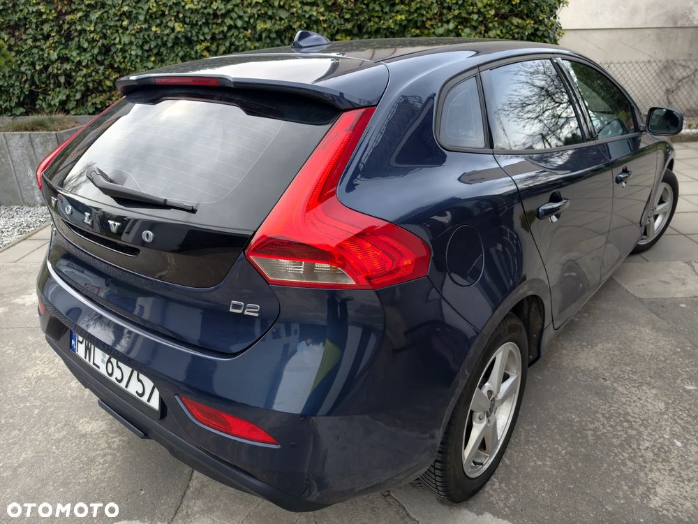 Volvo V40 D2 Kinetic - 4
