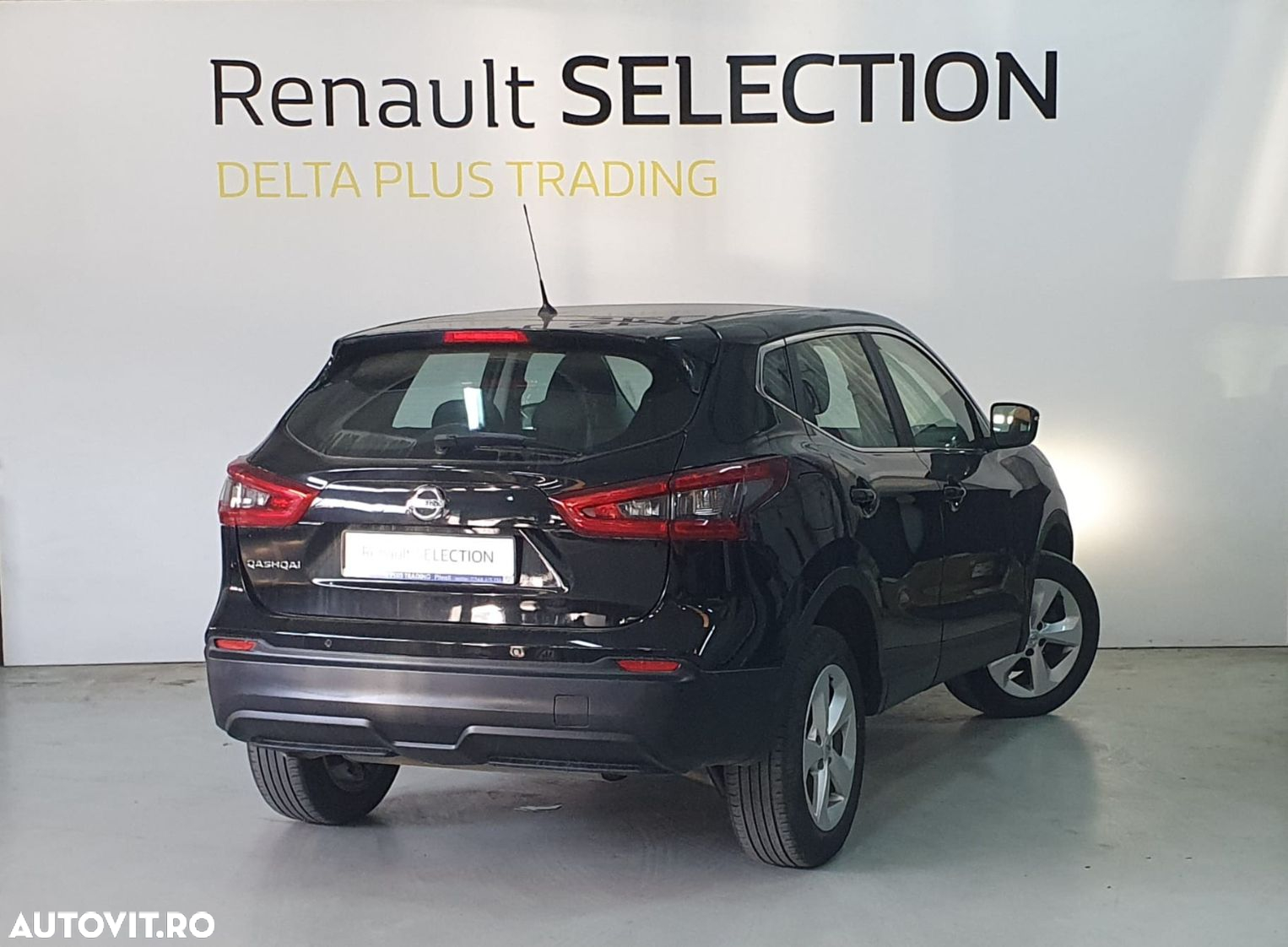 Nissan Qashqai - 2
