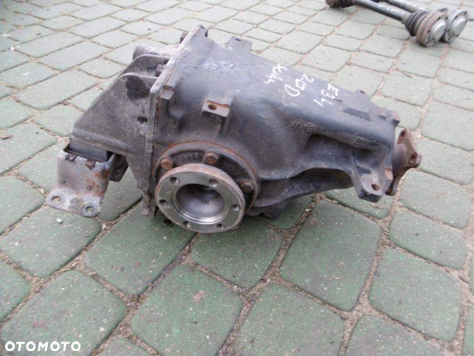 Most Dyfer BMW E34 2,0D 1212339 sedan - 5