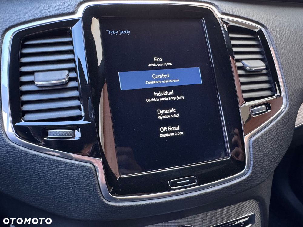 Volvo XC 90 D4 Geartronic RDesign - 31