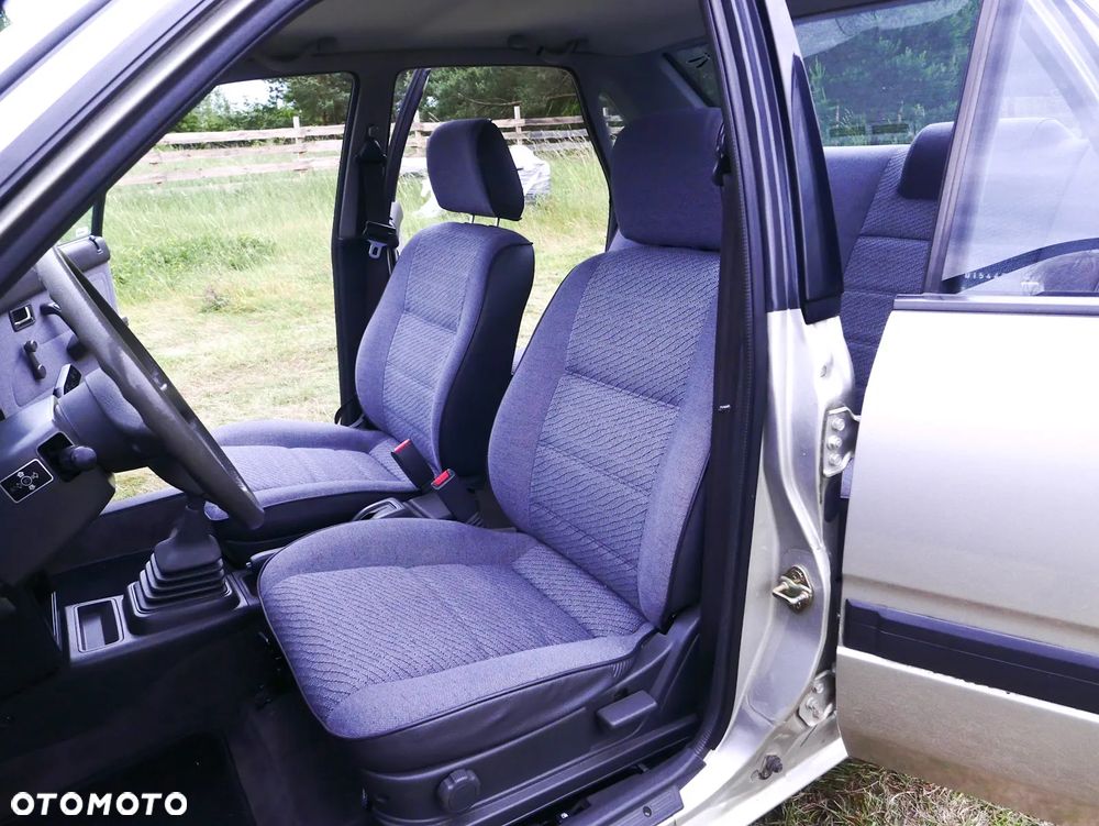 Mazda 626 2.0 D LX - 20