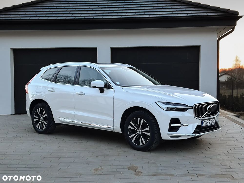 Volvo XC 60 T6 AWD Recharge Plus Bright - 3