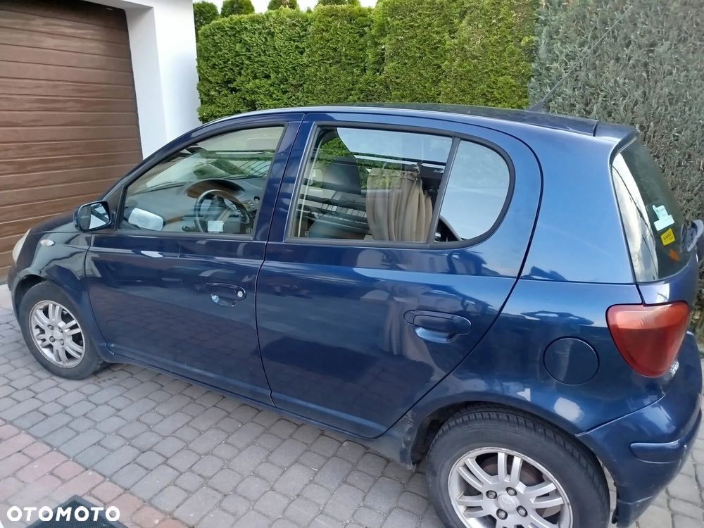 Toyota Yaris - 3