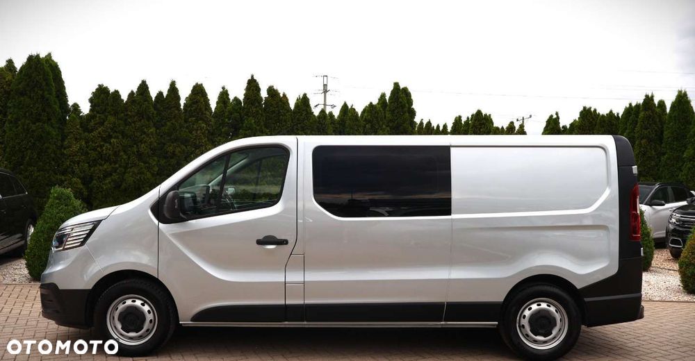 Renault Trafic - 11