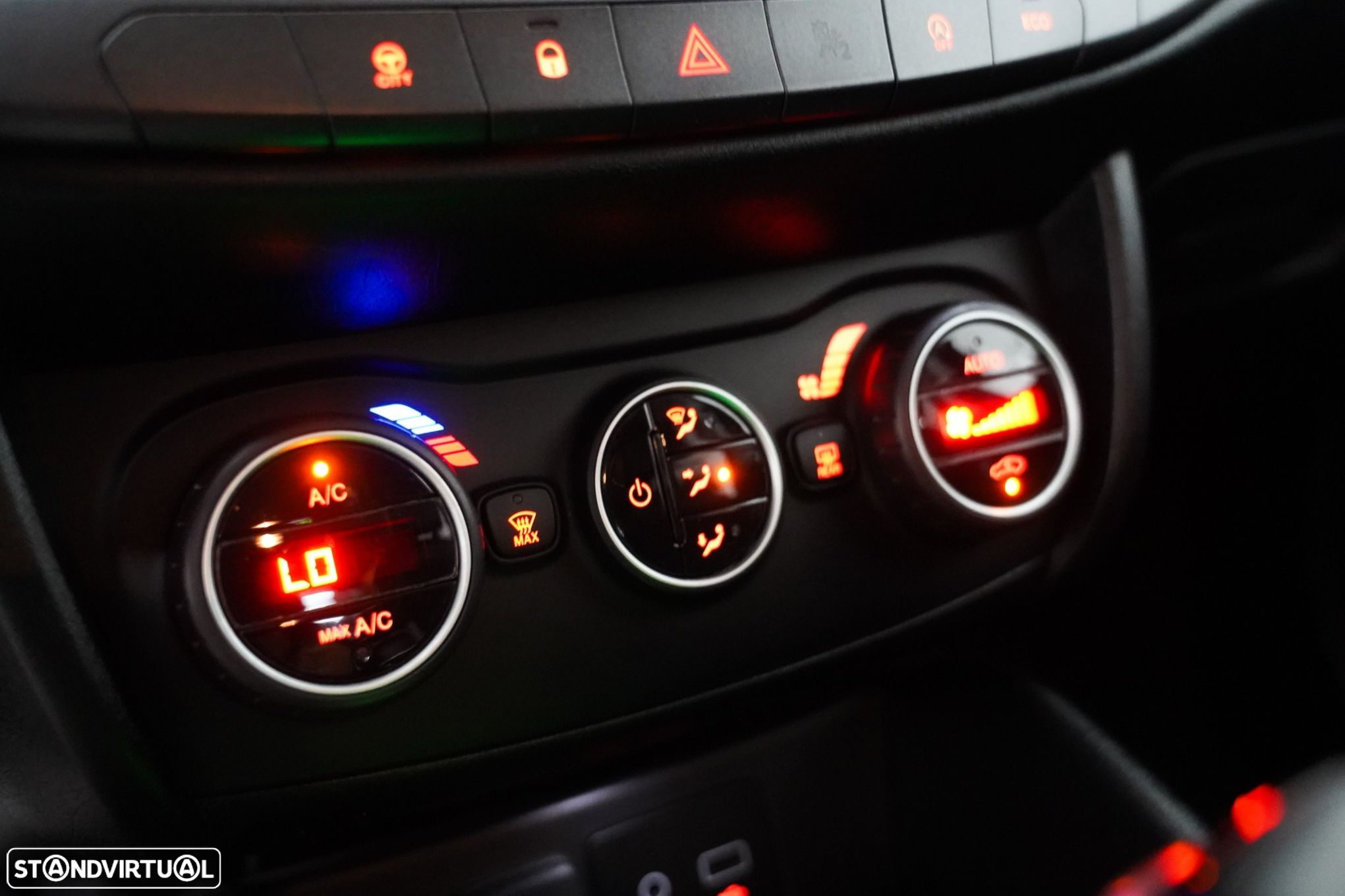 Fiat Tipo 1.6 M-Jet S-Design J18 DCT - 13