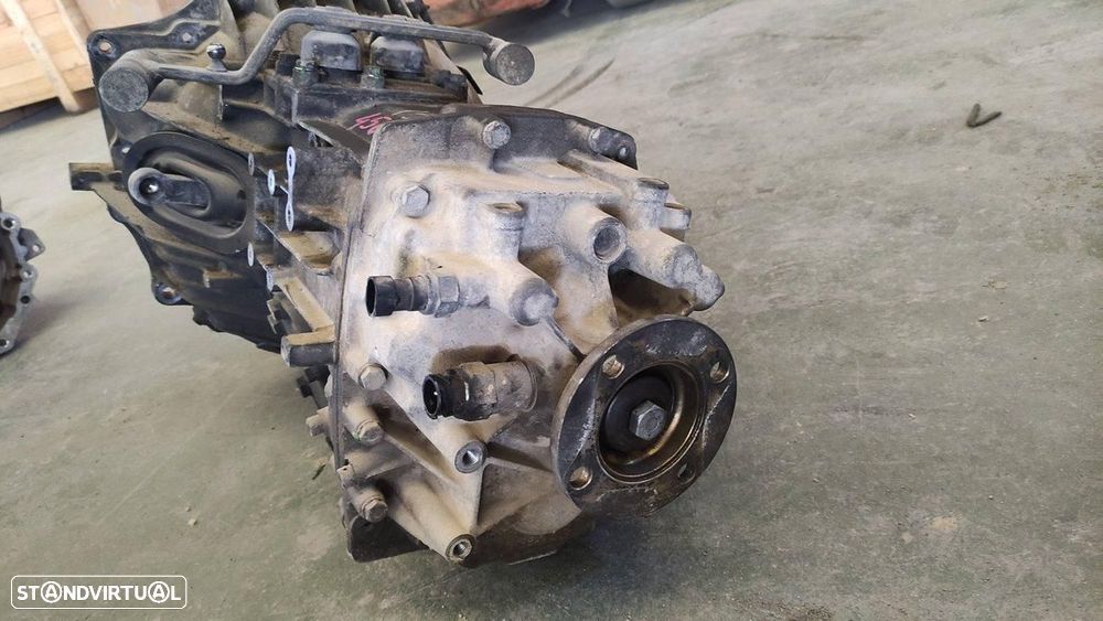 CAIXA DE VELOCIDADES IVECO DAILY CAMIÓN - 6