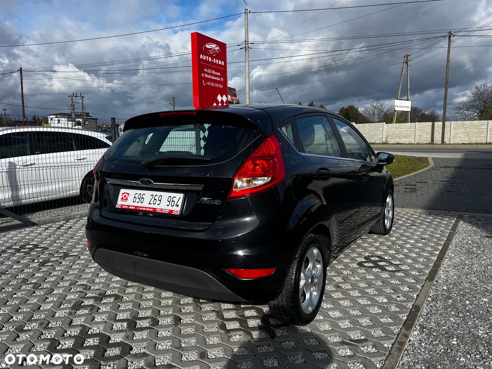 Ford Fiesta 1.4 Titanium - 14
