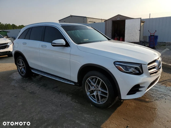 Mercedes-Benz GLC 300 4Matic 9G-TRONIC