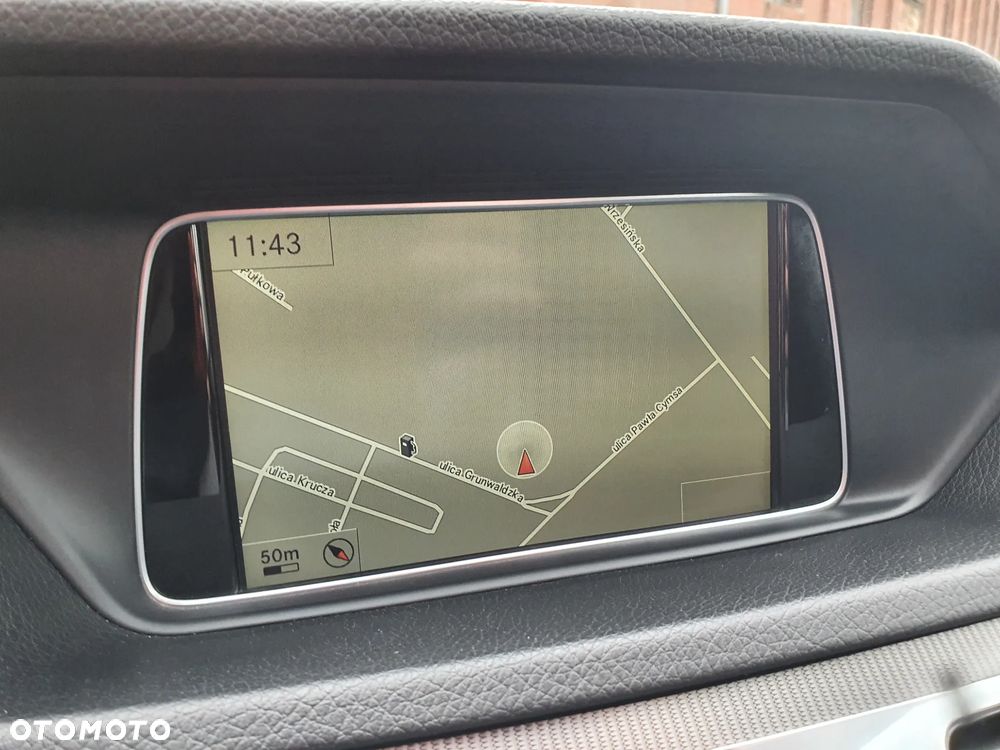 Mercedes-Benz Klasa E 250 CDI - 14