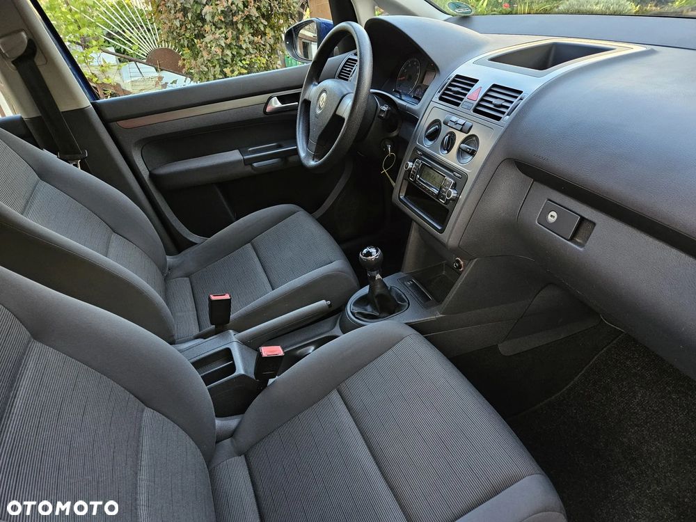 Volkswagen Touran 1.6 Freestyle - 6