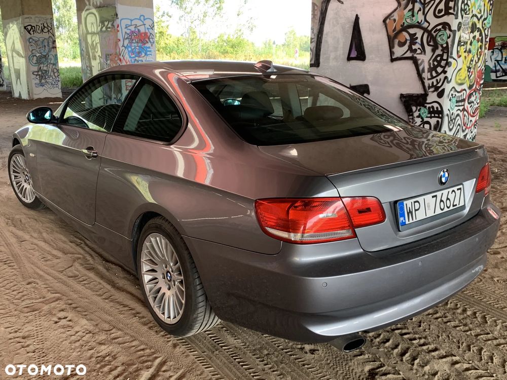 BMW Seria 3 - 24