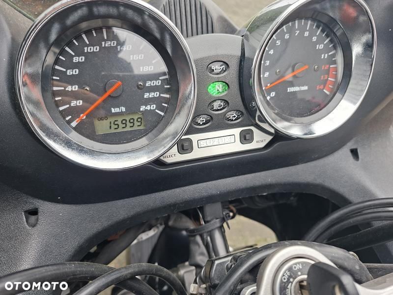Suzuki Bandit - 8