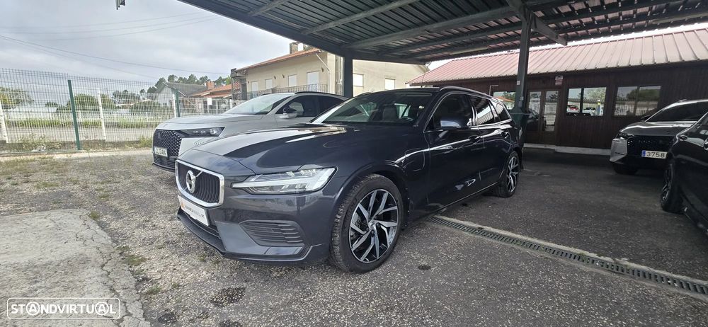 Volvo V60 2.0 T8 AWD TE Momentum Plus