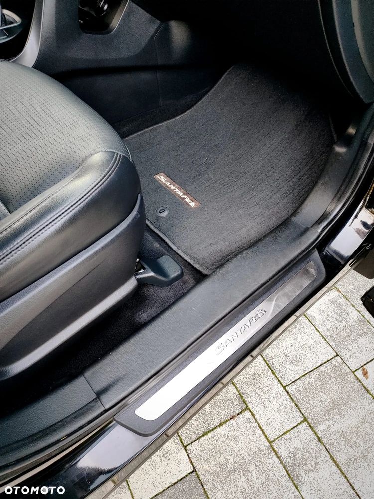 Hyundai Santa Fe 2.0 T Sport Utility - 24