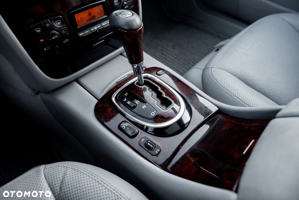Mercedes-Benz Klasa S 500 - 32