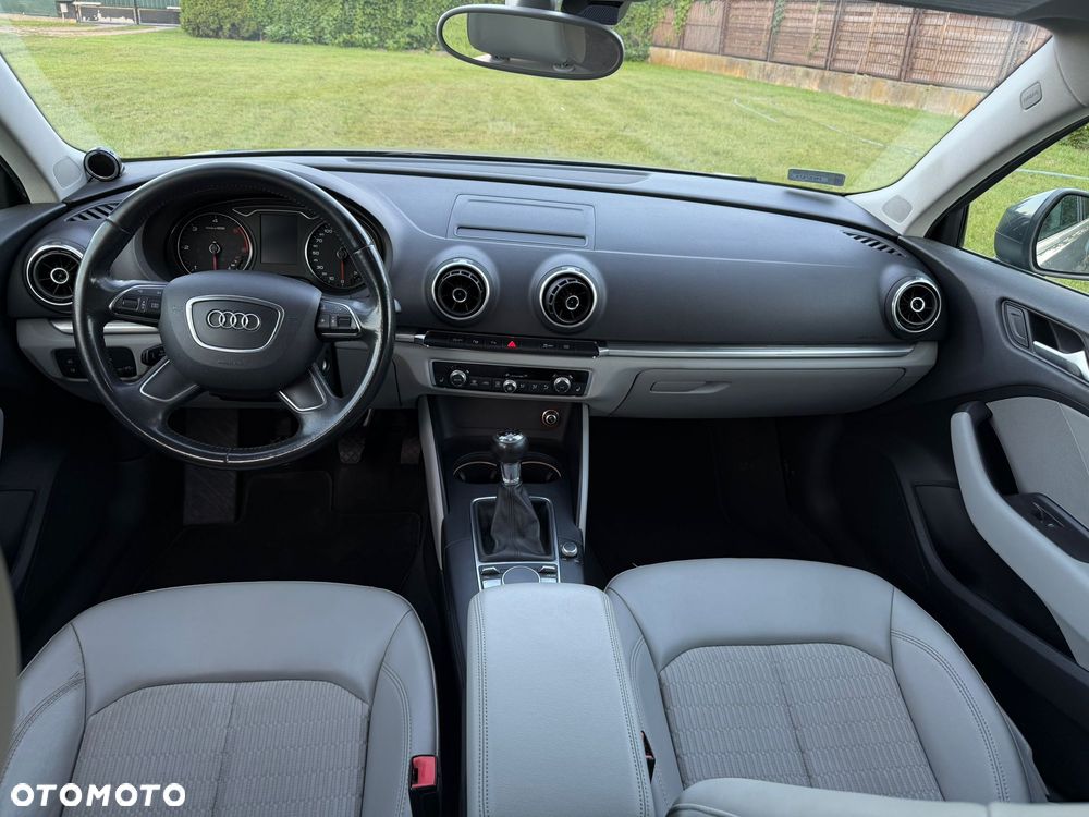 Audi A3 Sportback - 9