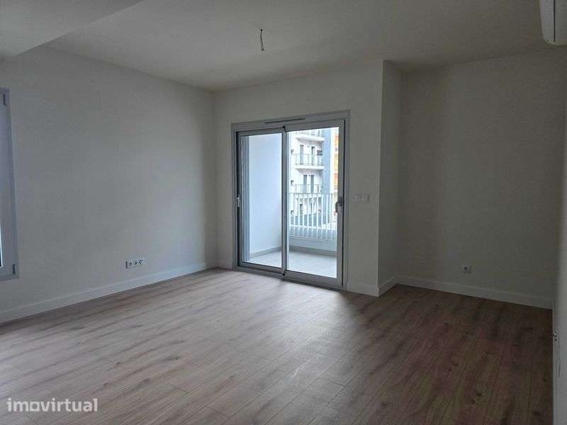 Apartamento T1 para arrendamento na Quinta da Trindade - Grande imagem: 4/11