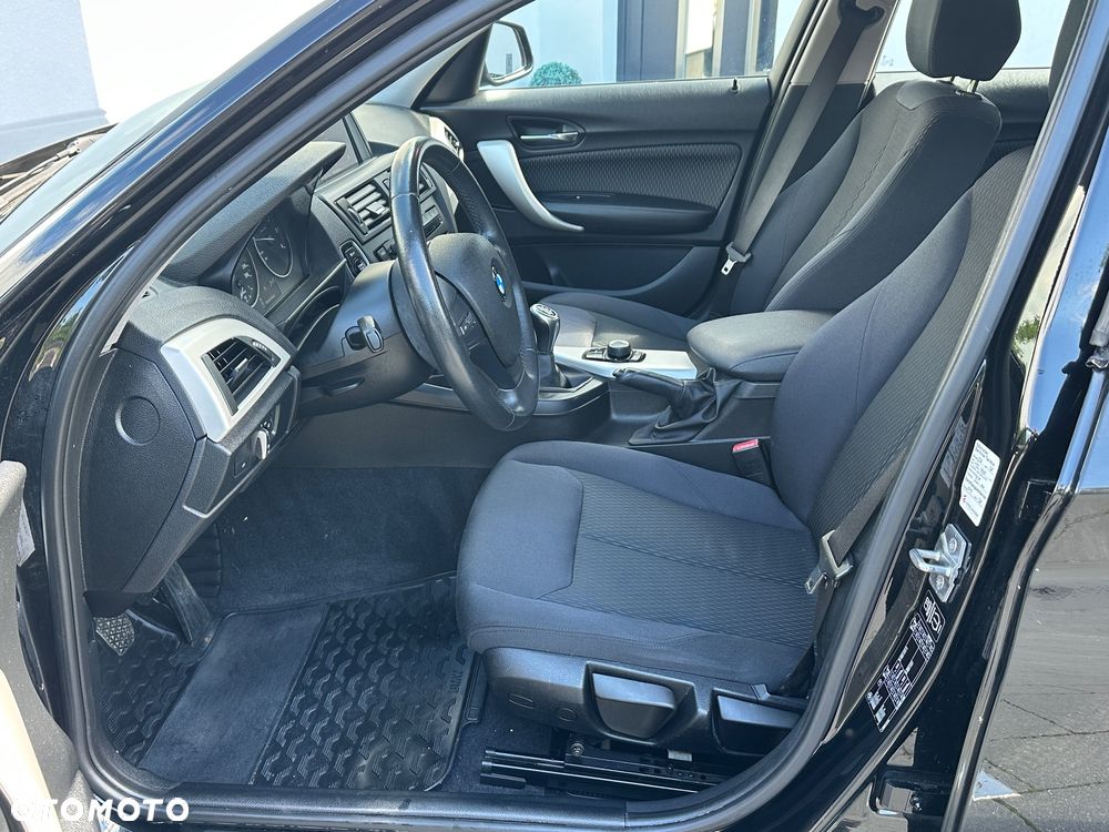 BMW Seria 1 - 15