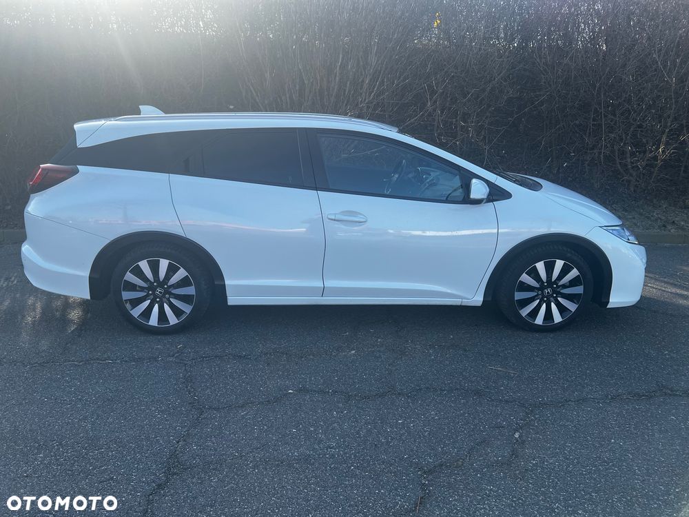 Honda Civic 1.8 Lifestyle (ADAS / Connect+) - 20