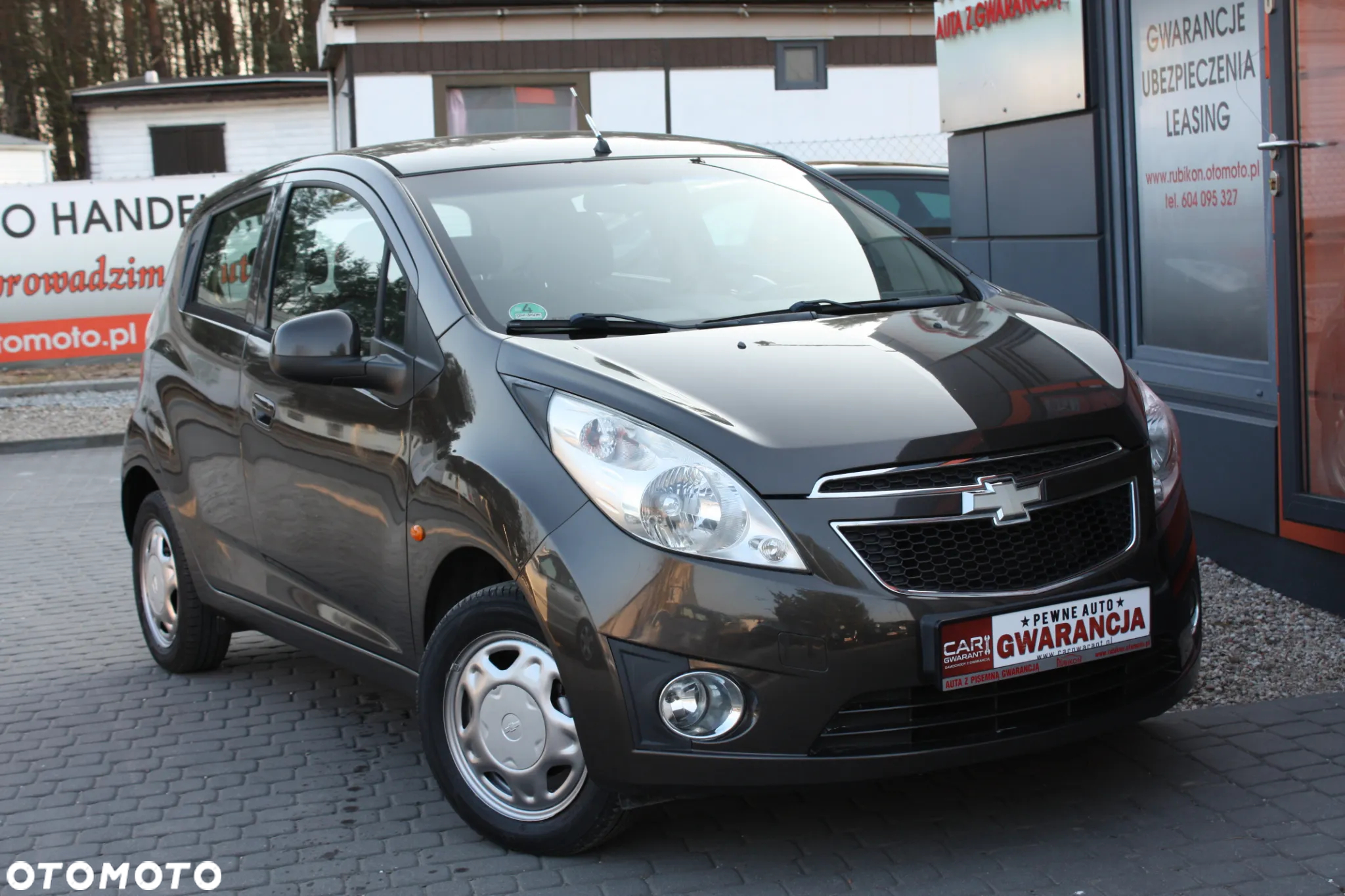 Chevrolet Spark 1.0 Plus - 12