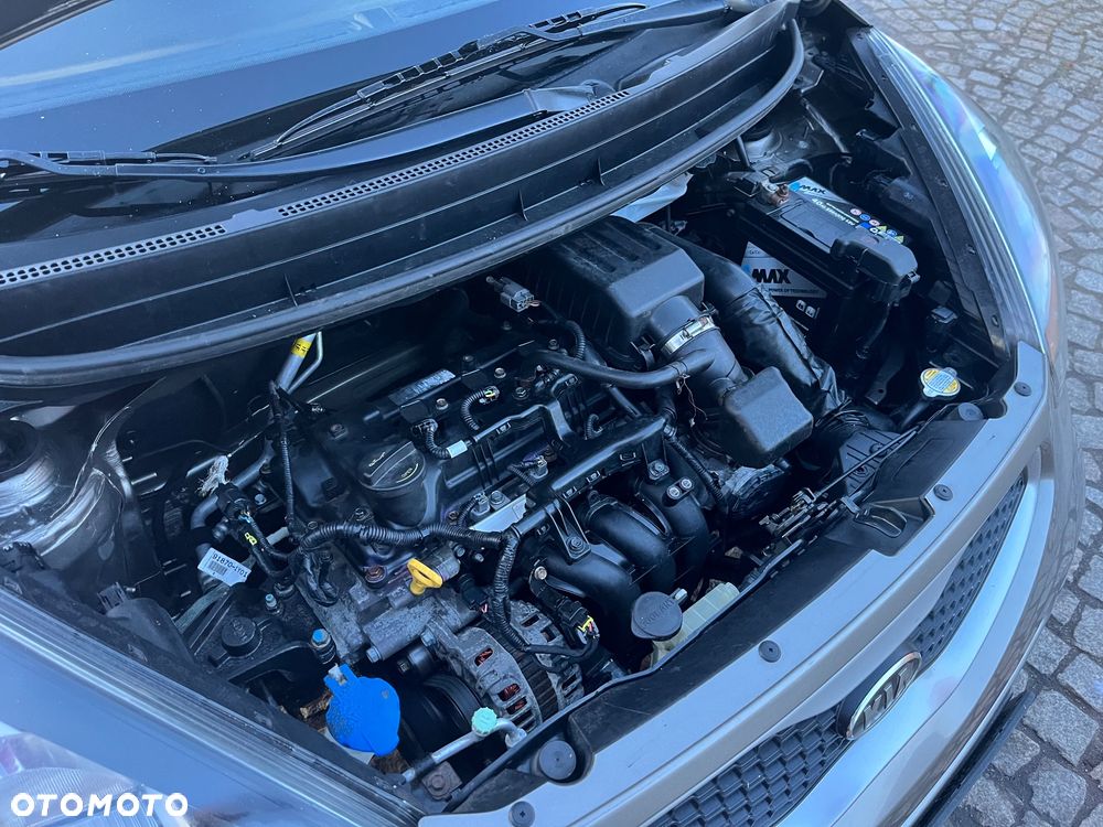 Kia Picanto 1.0 L - 38