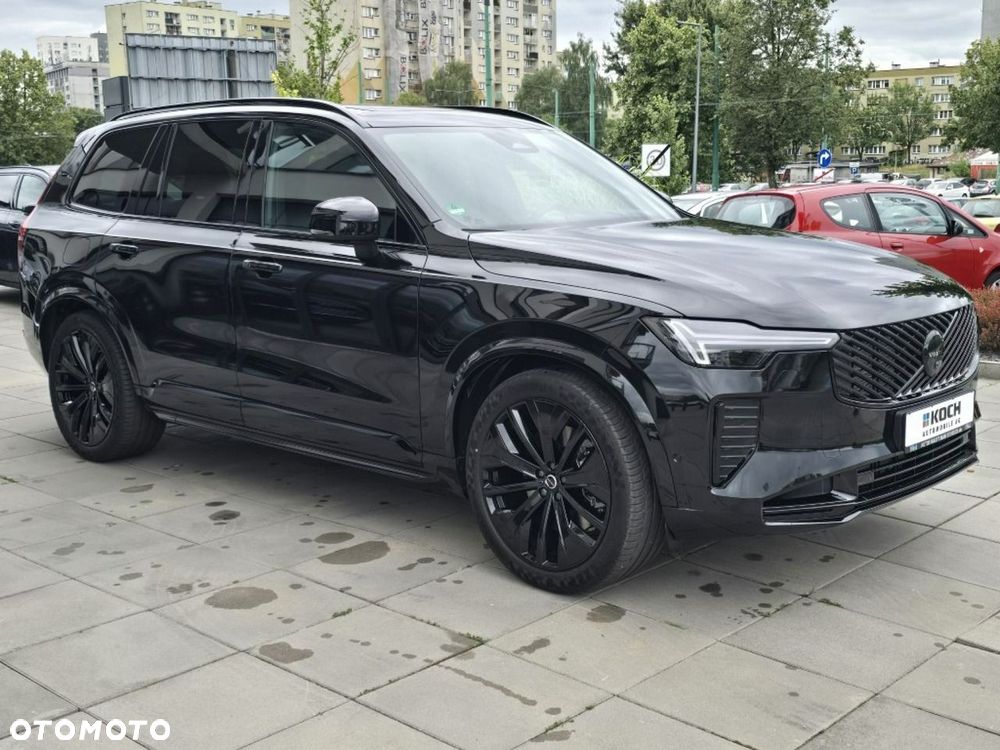 Volvo XC 90 T8 AWD Plug-In Hybrid Ultra Black Edition 7os - 4