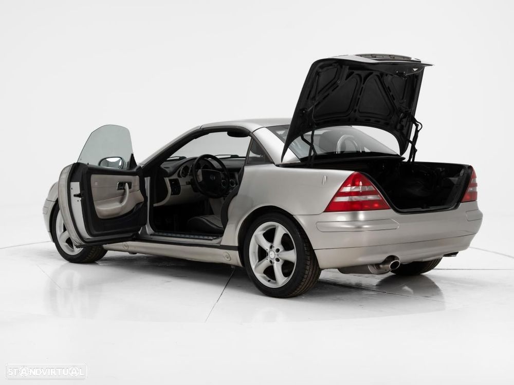 Mercedes-Benz SLK 200 - 5