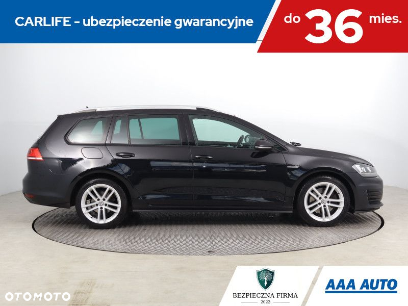 Volkswagen Golf - 7
