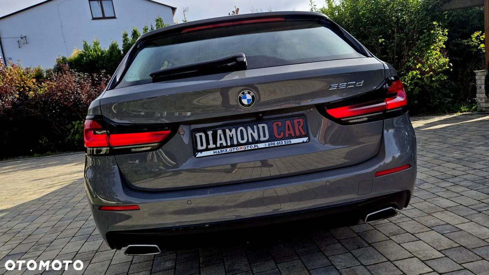 BMW Seria 5 520d Luxury Line sport - 17
