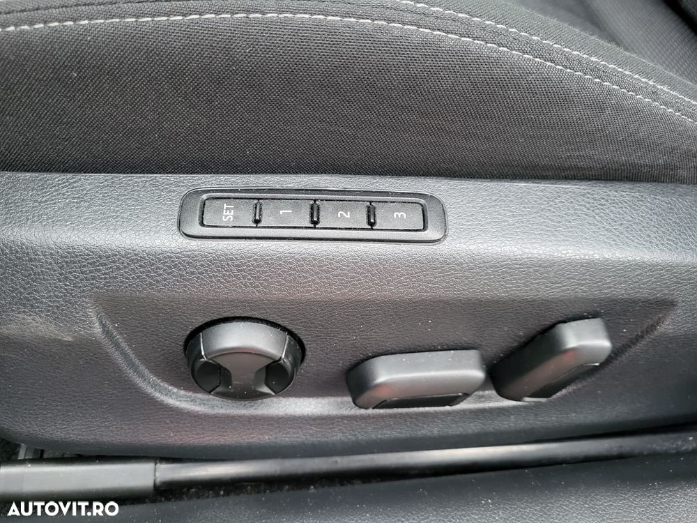 Skoda Superb 2.0 TDI 4X4 DSG Style - 17