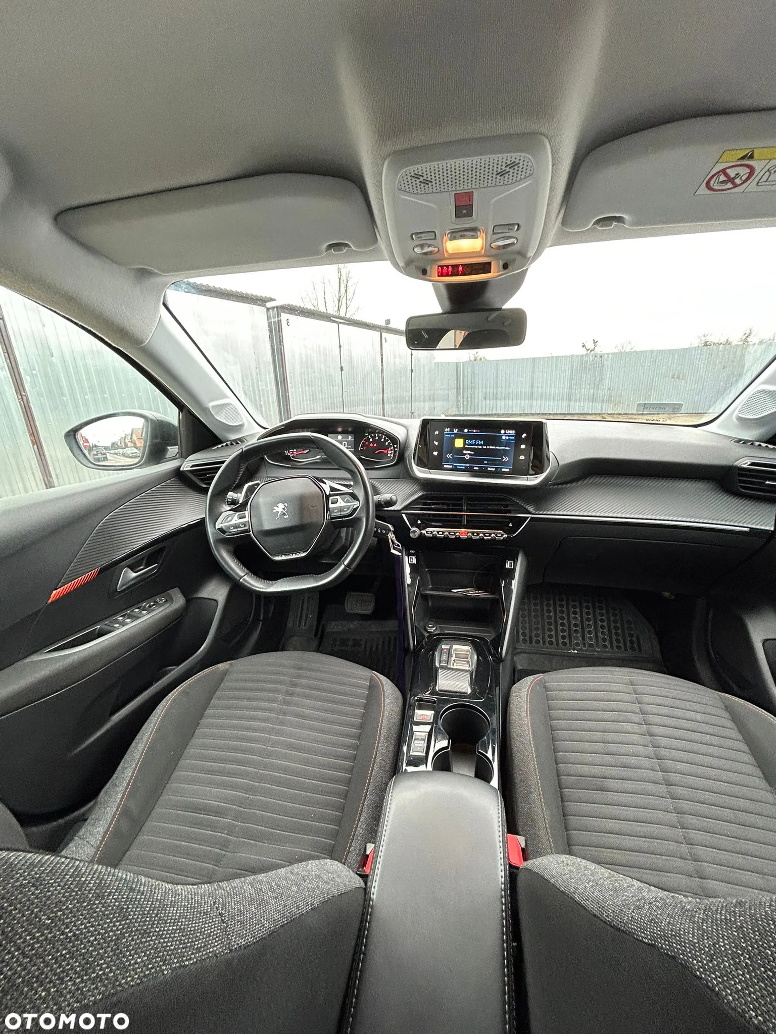 Peugeot 208 1.2 PureTech Active Pack S&S EAT8 - 9