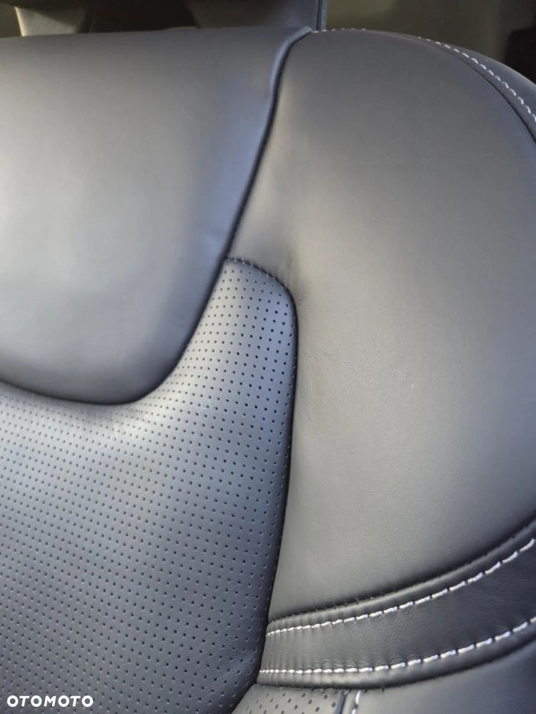 Volvo XC 90 - 8