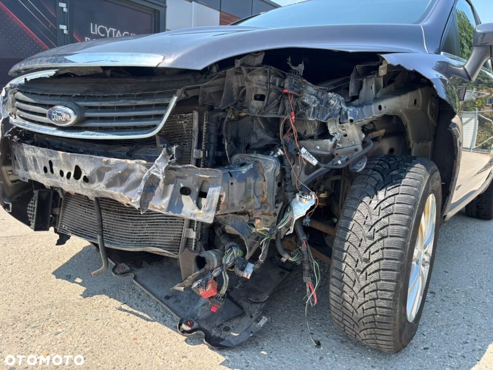 Ford Kuga 2.0 TDCi 2x4 Trend - 13