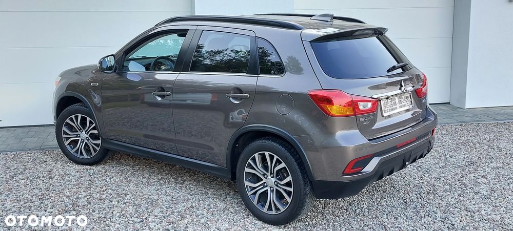 Mitsubishi ASX 1.6 2WD Diamant Edition - 11