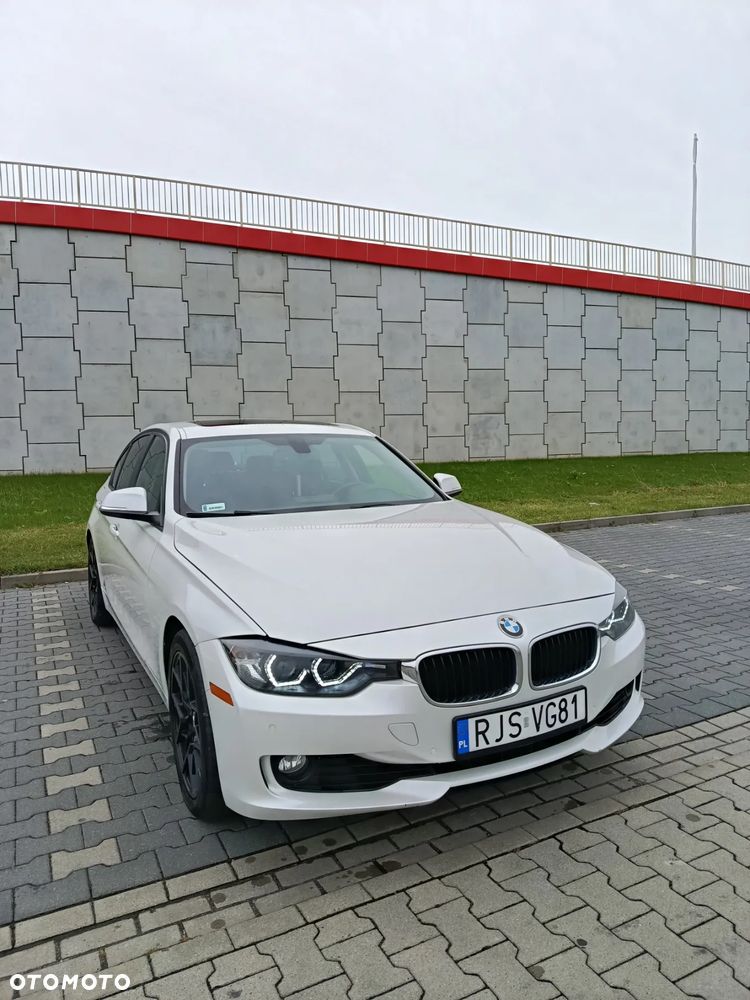 BMW Seria 3 328i xDrive - 2