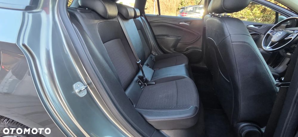 Opel Astra 1.6 D Start/Stop Automatik Dynamic - 34